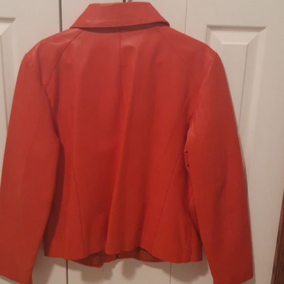 Leather jacket - Picture 3 of 4